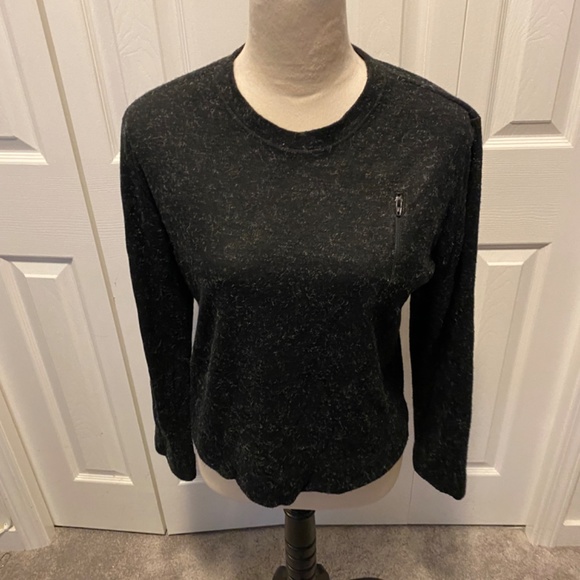 Togo size L top - Picture 8 of 9